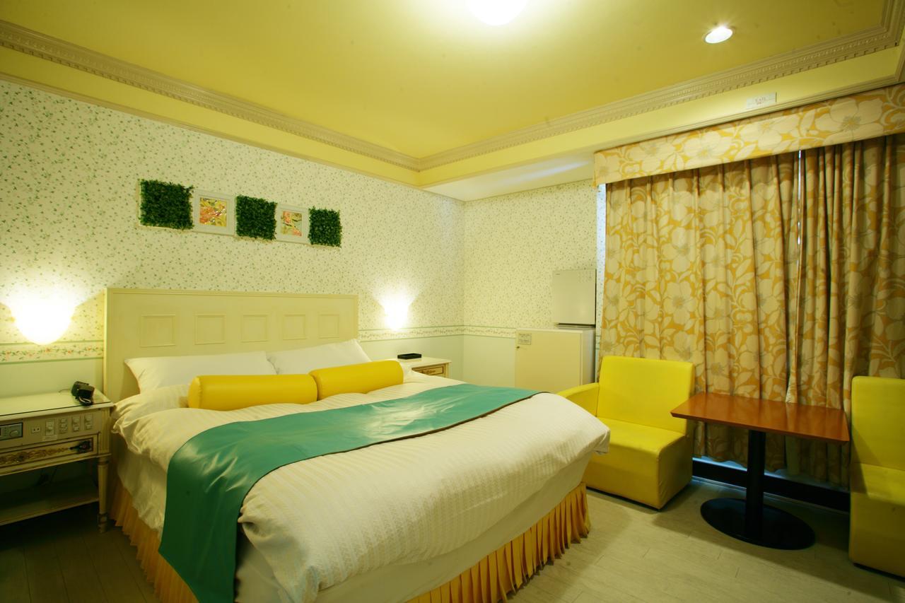 Hotel Casa De Francia Yokohama (Adults Only) Exteriör bild