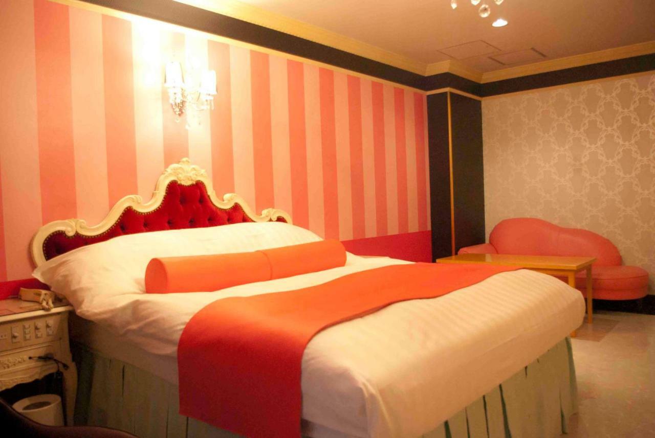 Hotel Casa De Francia Yokohama (Adults Only) Exteriör bild